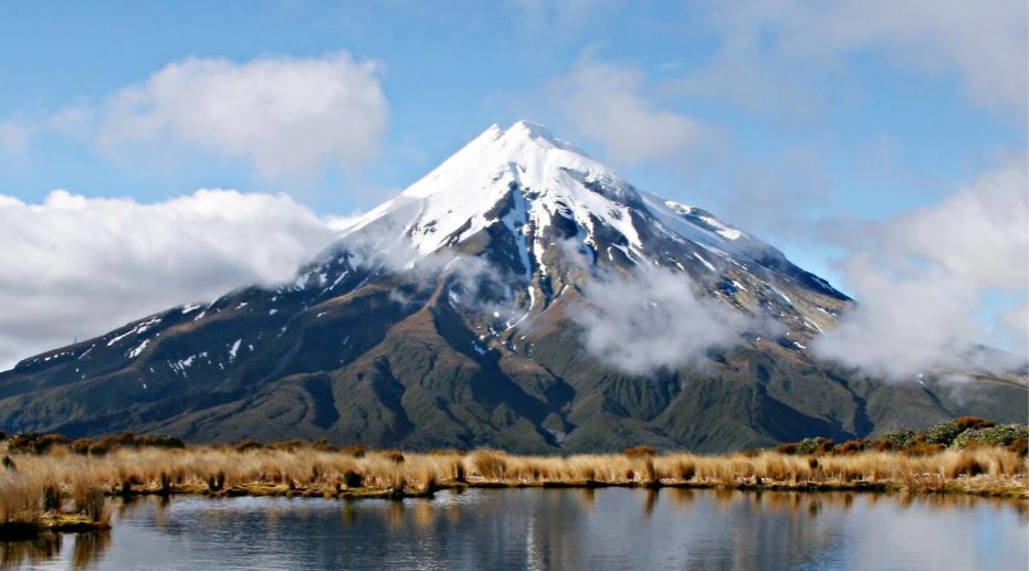 Νέα Ζηλανδία: Ορειβάτης επέζησε από πτώση 600 μέτρων