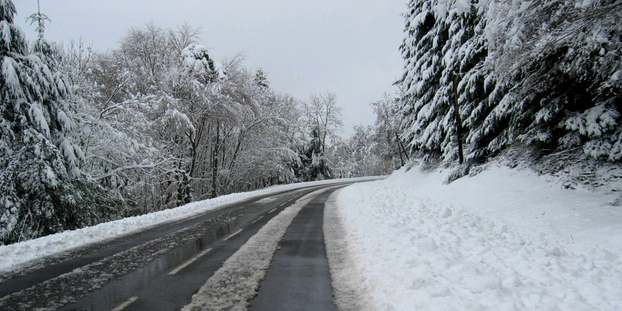 Παγετός στα ορεινά – Δρόμοι μόνο για οχήματα με τετρακίνηση ή αντιολισθητικές αλυσίδες