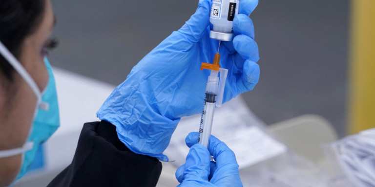 Κορωνοϊός: Μια δεύτερη δόση εμβολίου είναι πιθανώς περιττή σε όσους νόσησαν -Τι λένε Αμερικανοί ερευνητές