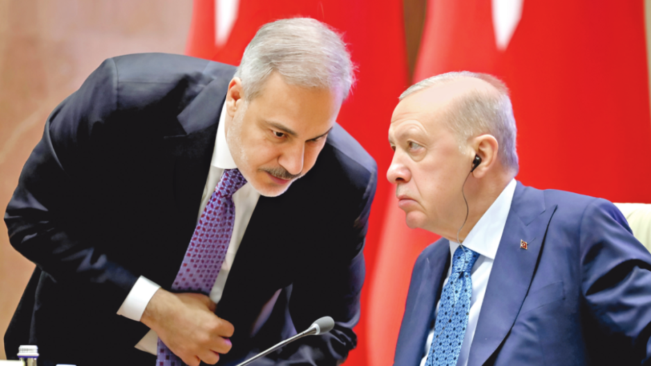 Τουρκία: «Ο Ερντογάν θα καρατομήσει τον Φιντάν» – Μιλούν για ισραηλινό δάκτυλο και στρατιωτικοποίηση των ελληνικών νησιών