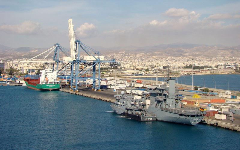 ΛΕΜΕΣΟΣ: Χειροπέδες σε καπετάνιο – Αγκυροβόλησε στο κλειστό λιμάνι Αμμοχώστου