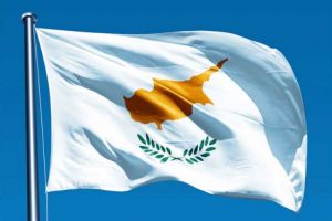Η ΚΟΠ τιμά την Εθνική Κύπρου του 1983 – ΒΙΝΤΕΟ με το ιστορικό Χ απέναντι στην Ιταλία!