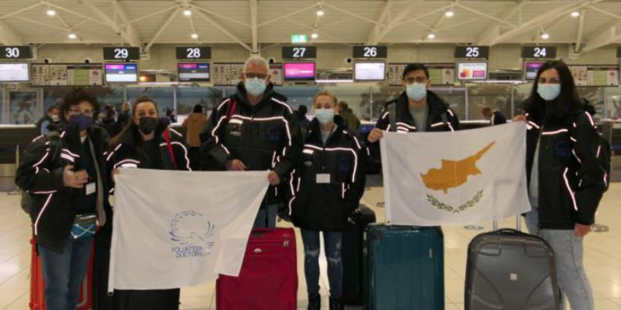 Εφτασαν στη Ρουμανία οι 'Εθελοντές Γιατροί-Κύπρος' που θα βρεθούν στην Ουκρανία για βοήθεια στους πρόσφυγες