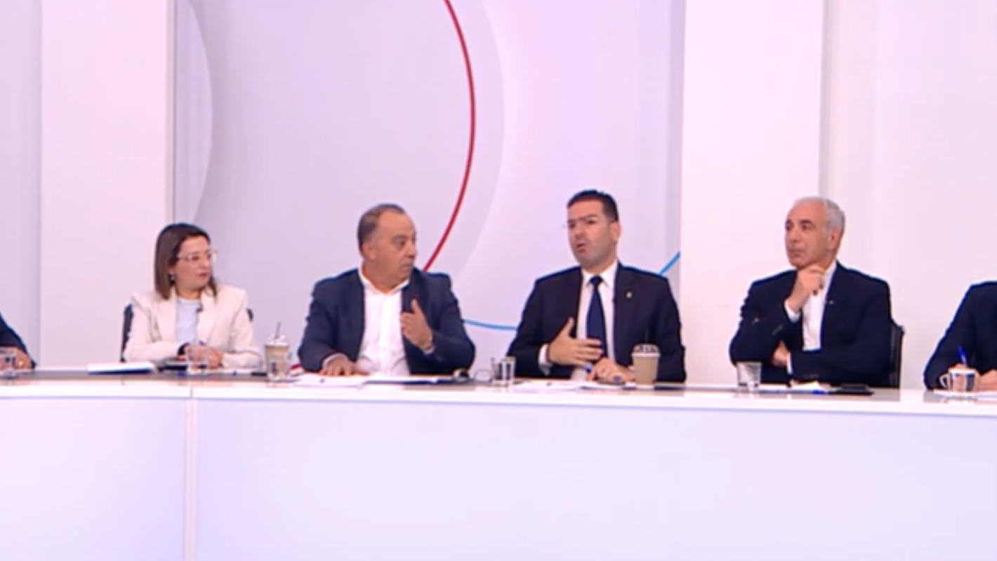 ΒΙΝΤΕΟ: Άγρια κόντρα on air μεταξύ Δίπλαρου και Γεωργίου – «Άναψαν φωτιές» για Βουλή και Κυβέρνηση