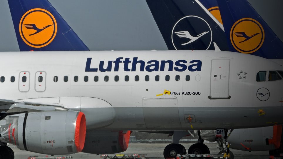 Η Lufthansa θα ακυρώσει 900 πτήσεις τον Ιούλιο λόγω έλλειψης προσωπικού