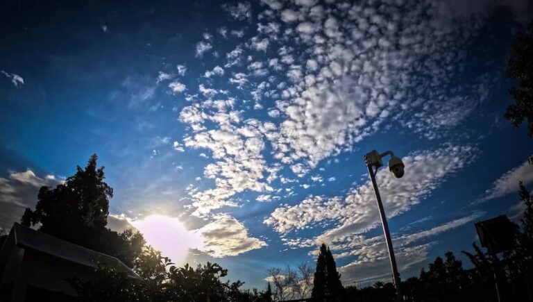 Καιρός: Καλοκαίρι... μέσα στον Νοέμβρη - Πότε αλλάζει η θερμοκρασία 