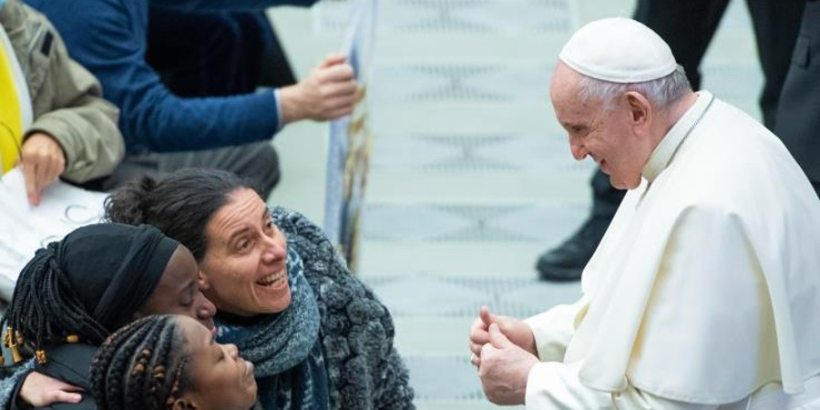 Τα 85 έκλεισε ο Πάπας Φραγκίσκος - Ευχές από όλο τον κόσμο