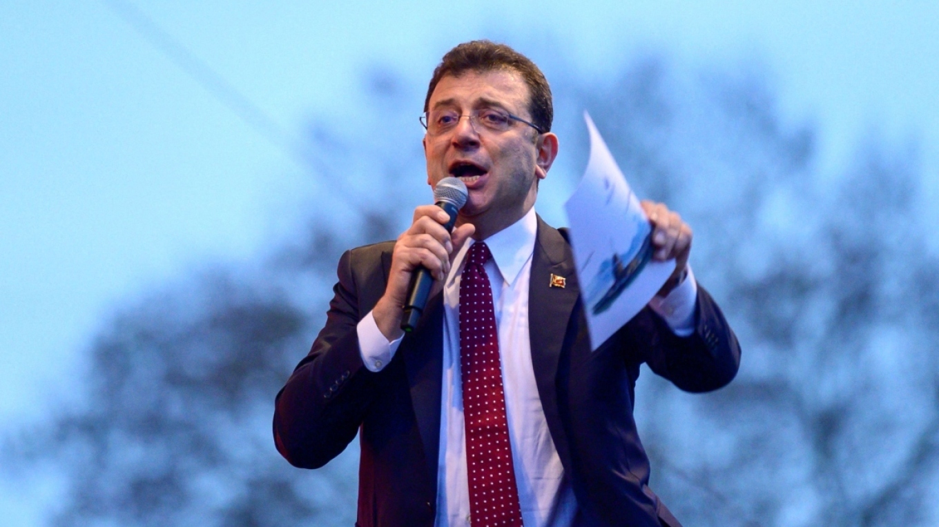 Παραιτήθηκε από το CHP ο Ιμάμογλου