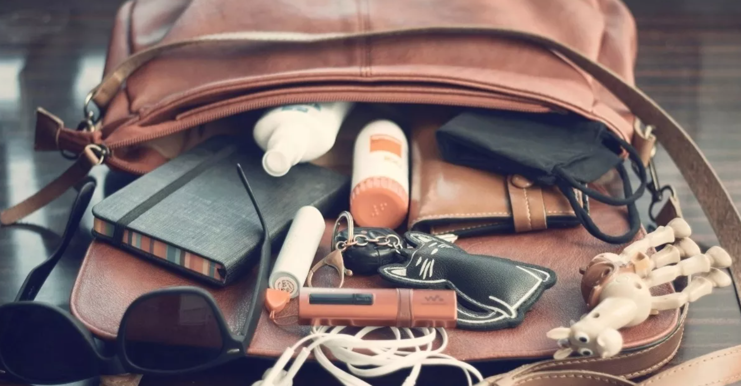 Σημαντικές αλλαγές στα ταξίδια: Τέλος στο όριο των 100 ml - Που επιτρέπουν έως και 2 λίτρα υγρών