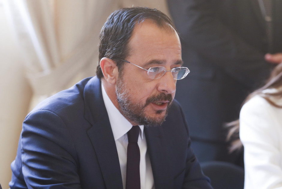 ΠτΔ: Επισκέφθηκε τη Σχολή Κωφών - «Αυτή η εικόνα δεν τιμά κανέναν» - Τι ανακοίνωσε 
