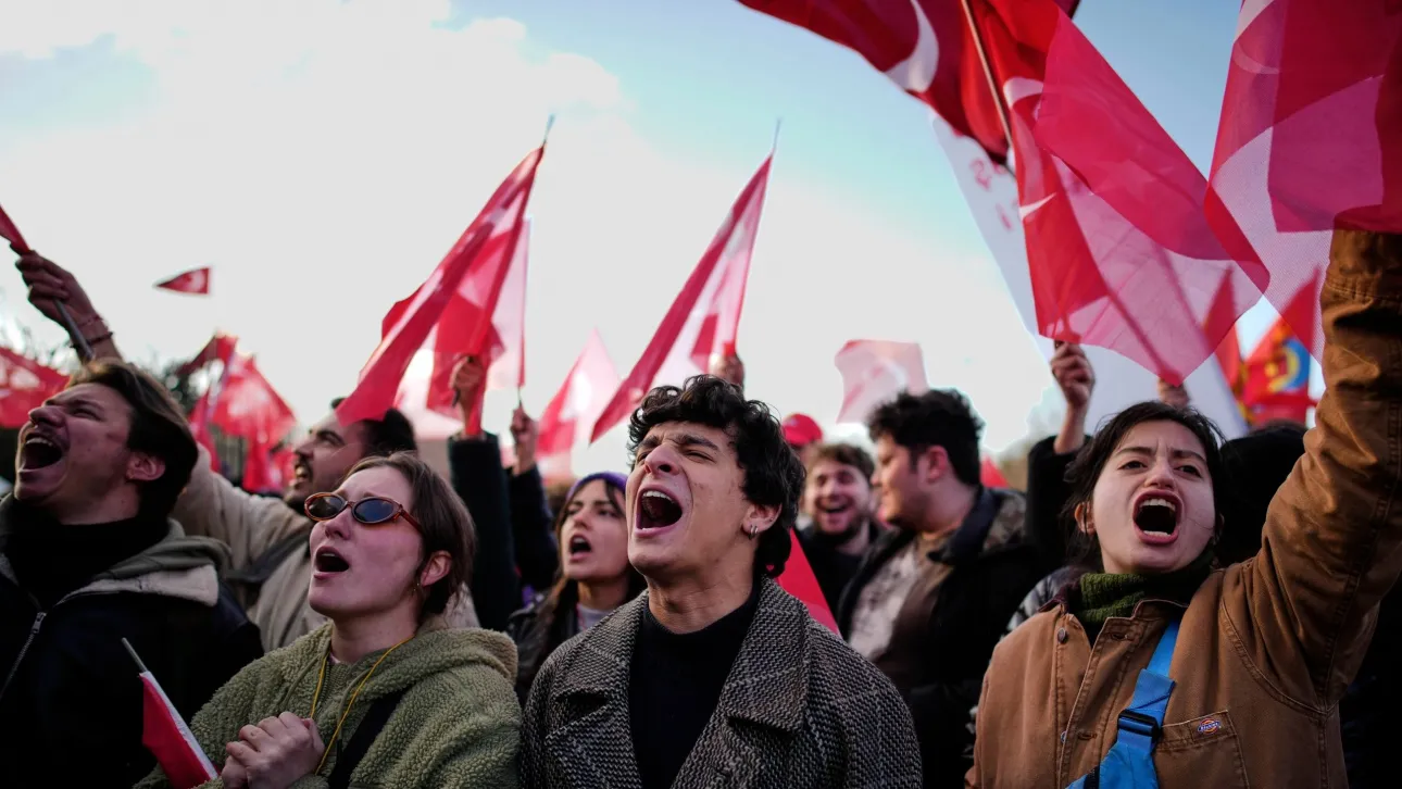 Νέες διαδηλώσεις για την απελευθέρωση Ιμάμογλου στην Τουρκία - «Είμαστε εκατομμύρια»