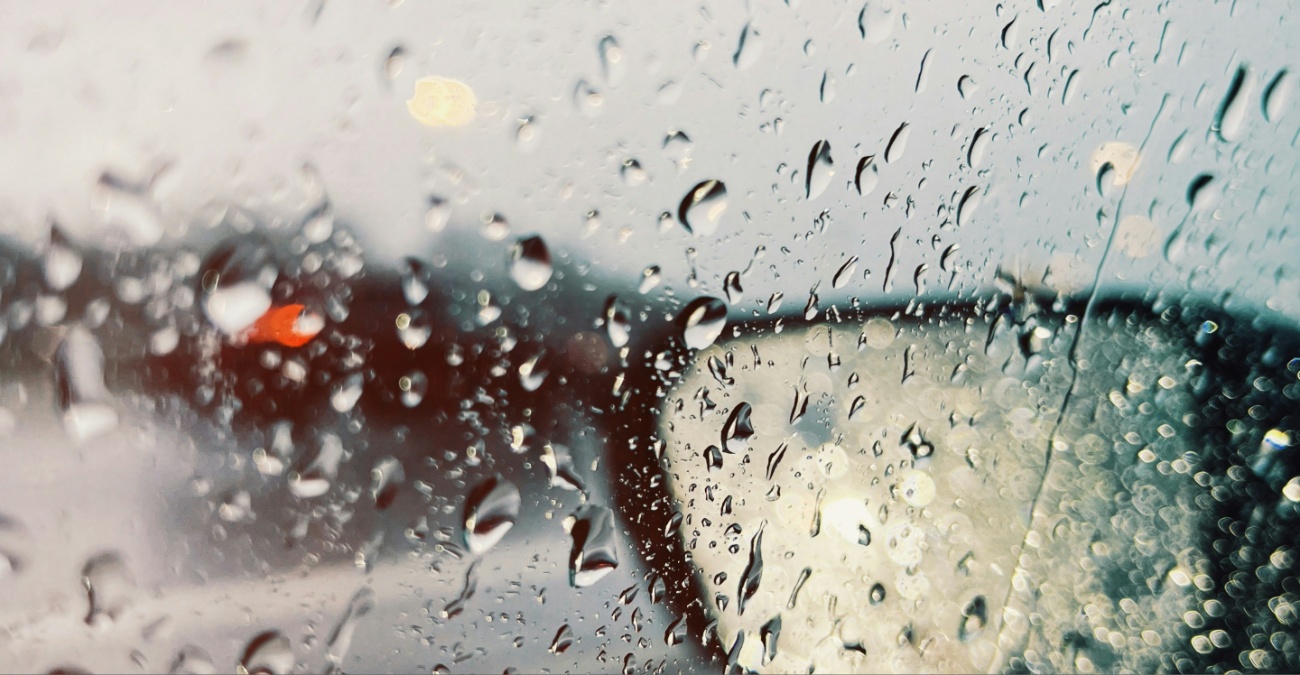 Οδηγοί προσοχή: Καταρρακτώδεις βροχές στον αυτοκινητόδρομο Λευκωσίας-Λεμεσού