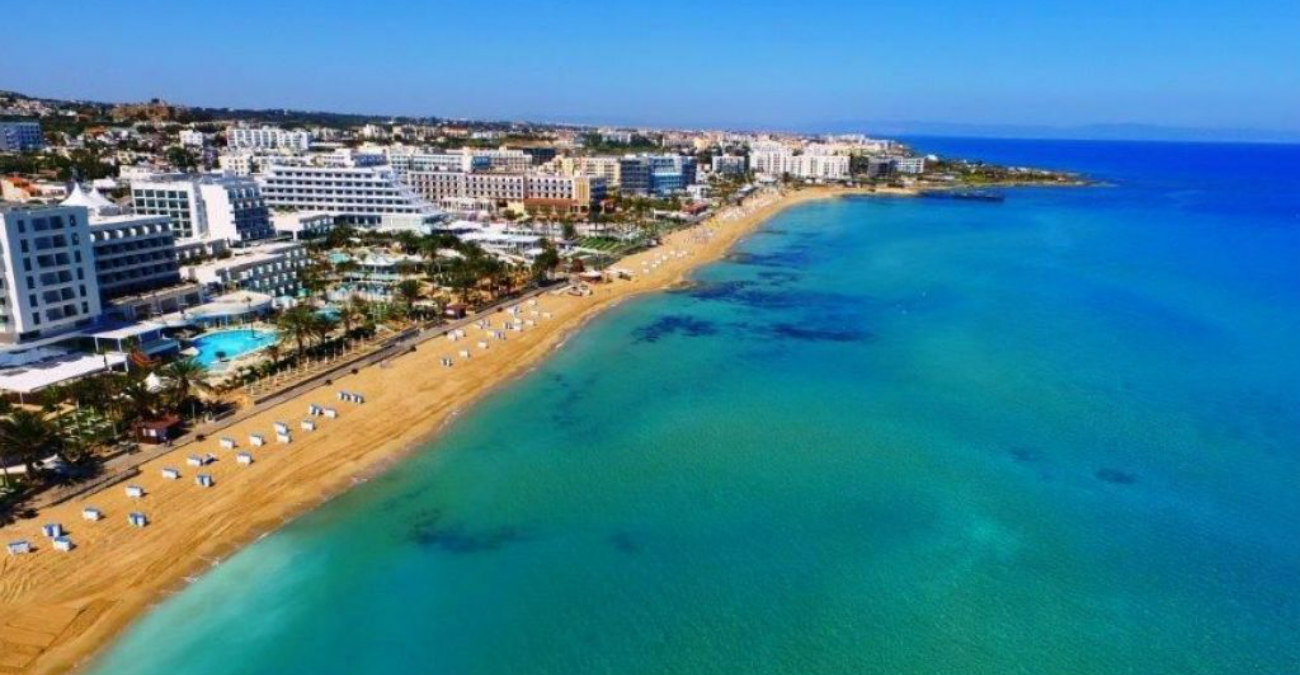 Ελεύθερη επαρχία Αμμοχώστου: Πώς ήταν η φετινή τουριστική χρονιά - «Πολλοί που έφθασαν στην Κύπρο κατέληξαν στα κατεχόμενα»