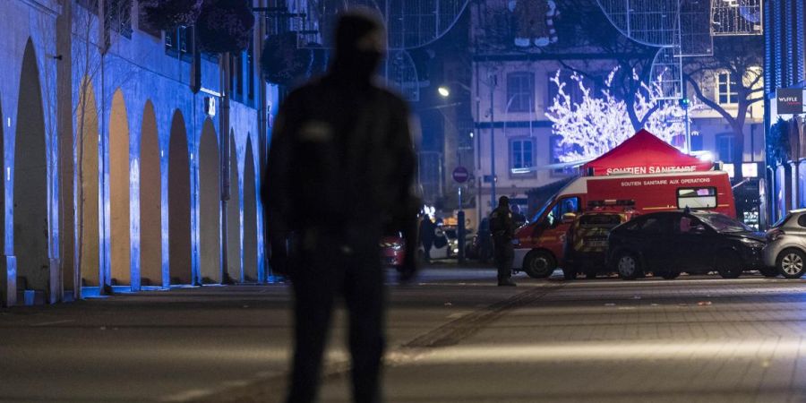 Στρασβούργο: Άφαντος ο δράστης – Σε κατάσταση σοκ η πόλη
