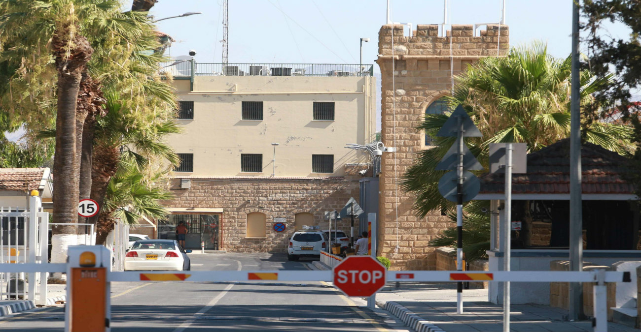 Στη δημοσιότητα τα στοιχεία του άτυχου 23χρονου που βρέθηκε νεκρός στο κελί του - Φως στα αίτια αναμένεται να ρίξει η νεκροτομή