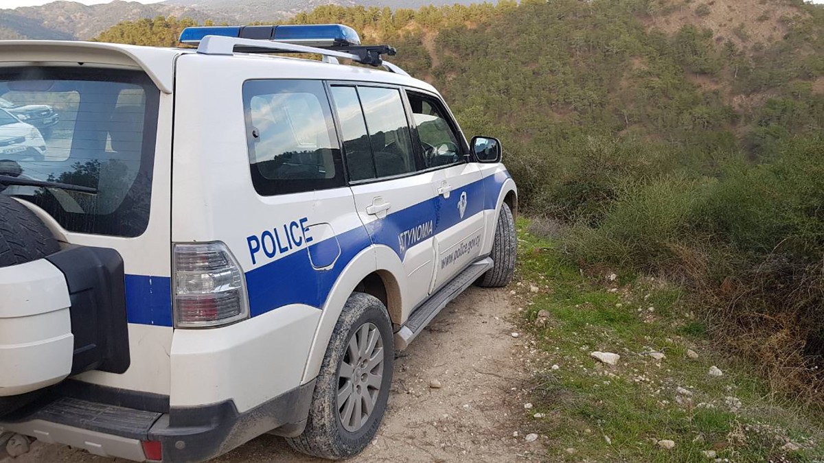ΠΑΦΟΣ: Ύποπτο όχημα σε χωριό – Εξετάζουν δύο σενάρια οι Αρχές
