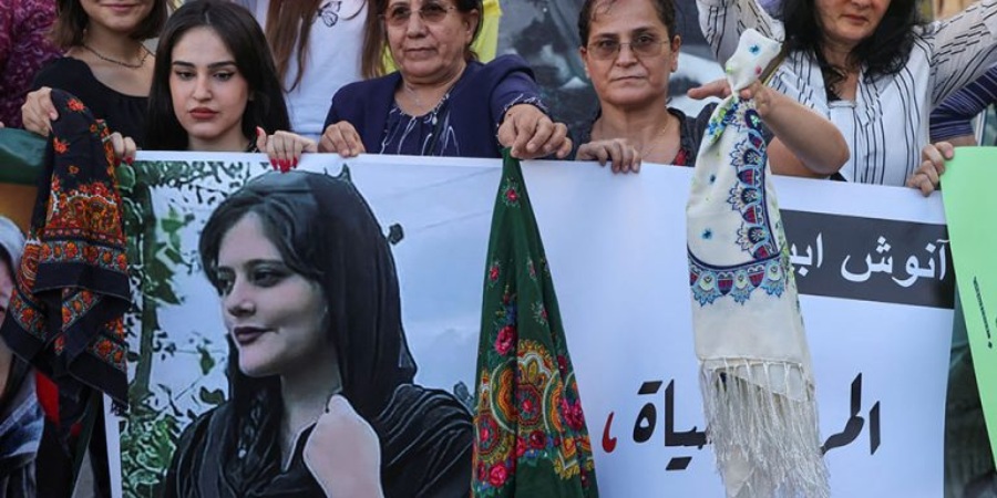 Ο Ιρανός Πρόεδρος θα απευθυνθεί στο έθνος εν μέσω των διαδηλώσεων για τον θάνατο της Αμινί