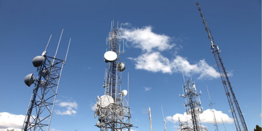 KΟΜΙΣΙΟΝ: Εγκρίθηκε ο κανονισμός για την έγκαιρη ανάπτυξη δικτύων 5G στην ΕΕ - Χωρίς άδεια αλλά με παρακολούθηση