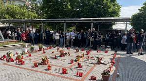 Ένταση ανάμεσα σε εργαζόμενους και συγγενείς των θυμάτων των Τεμπών στον ΟΣΕ Λάρισας - Δείτε βίντεο