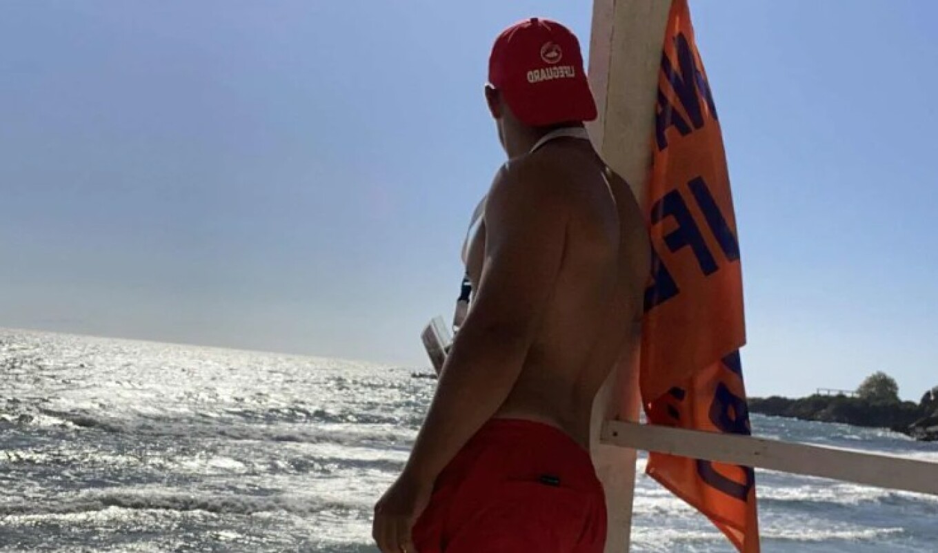 Ναυαγοσώστης επανέφερε στη ζωή κοριτσάκι 3 ετών στο Καβούρι Κατακόλου