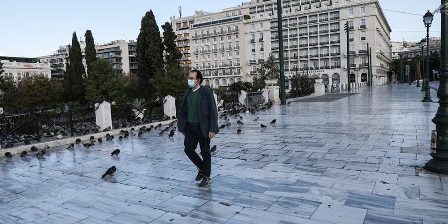 ΕΛΛΑΔΑ - LOCKDOWN: Σοκάρουν οι φωτογραφίες με την Αθήνα μουντή και άδεια - Έλεγχοι και απολυμάνσεις - ΦΩΤΟ&VIDEO