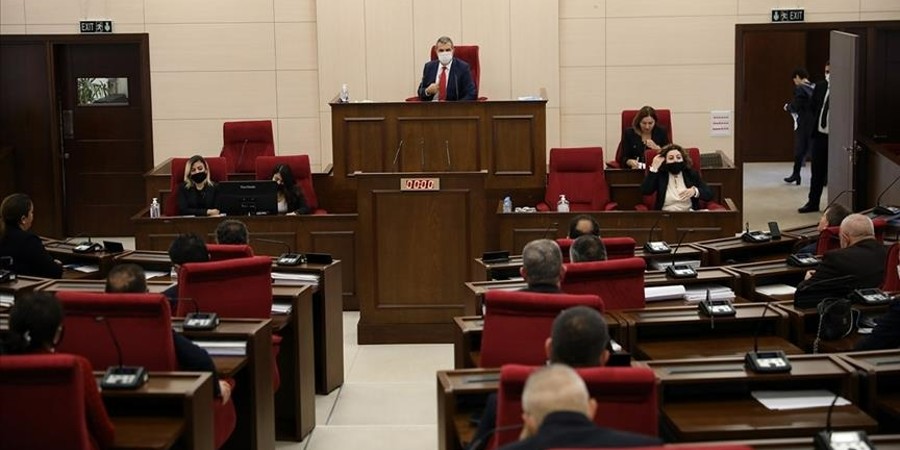 Σε ρυθμό βουλευτικών εκλογών στα κατεχόμενα - Κόμματα και ανεξάρτητοι υπέβαλαν τις υποψηφιότητές τους