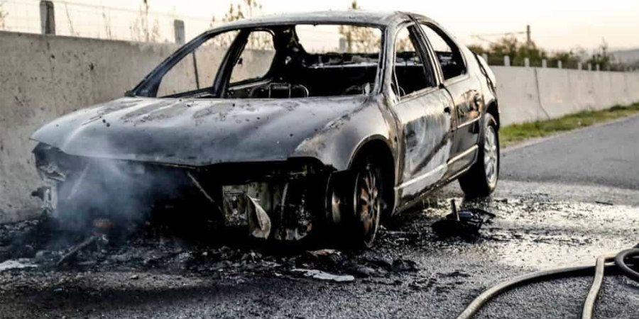 ΛΕΜΕΣΟΣ: Τυλίχθηκε στις φλόγες όχημα 29χρονης