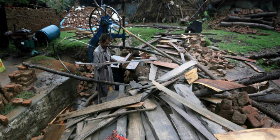 Στους 30 οι νεκροί από τον σεισμό στην Ινδονησία
