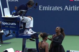 Απίστευτες σκηνές στον τελικό του US Open με τη Σερένα και τον διαιτητή: «Είσαι κλέφτης» (ΒΙΝΤΕΟ)