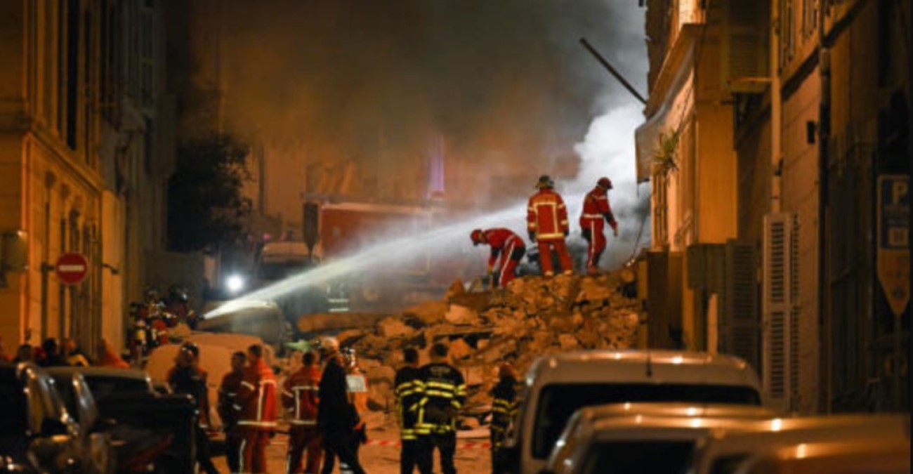 Γαλλία: Κατάρρευση τετραώροφης πολυκατοικίας στη Μασσαλία - Δείτε βίντεο