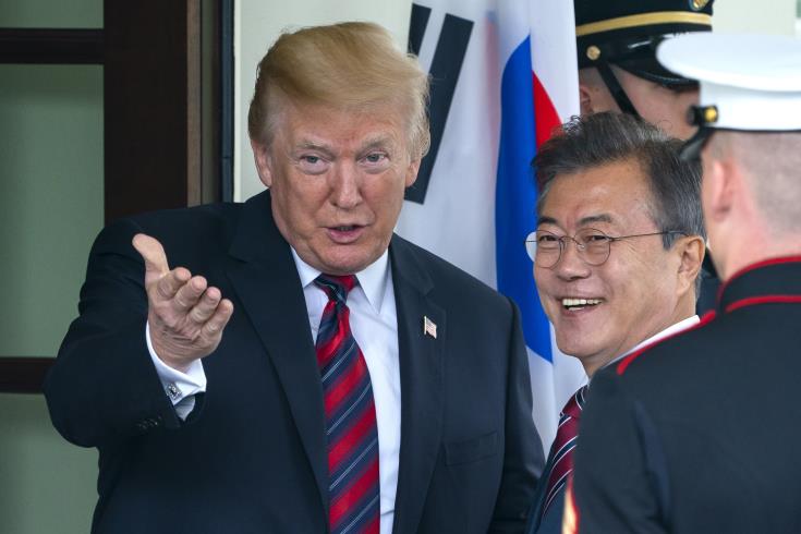 Ο Τραμπ αφήνει ανοιχτό το ενδεχόμενο αναβολής της συνόδου κορυφής με τον ηγέτη της Β. Κορέας 
