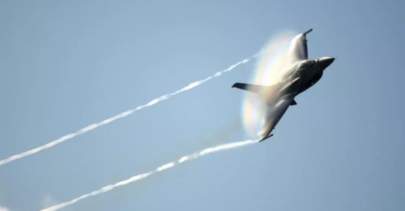 Ρωσικά αεροσκάφη αναχαίτισαν δύο αμερικανικά βομβαρδιστικά πάνω από τη Βαλτική 