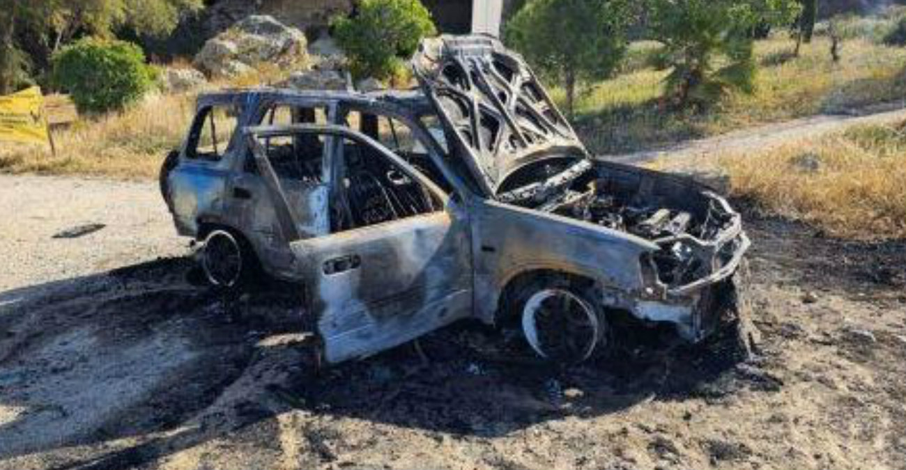 Εμπρησμός ήταν η φωτιά στο όχημα του 64χρονου πρώην αξιωματικού της ΑΔΕ - Συνεχίζονται οι εξετάσεις