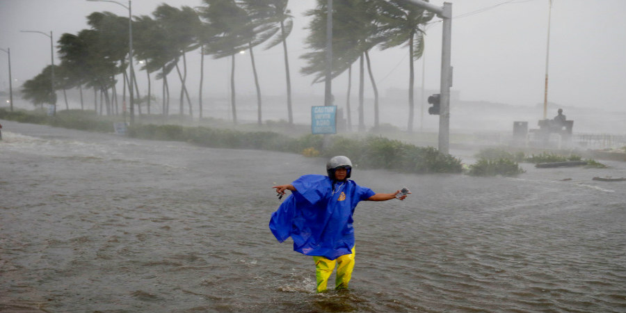 Φονικός τυφώνας πλήττει τις Φιλιππίνες -Τουλάχιστον 25 νεκροί