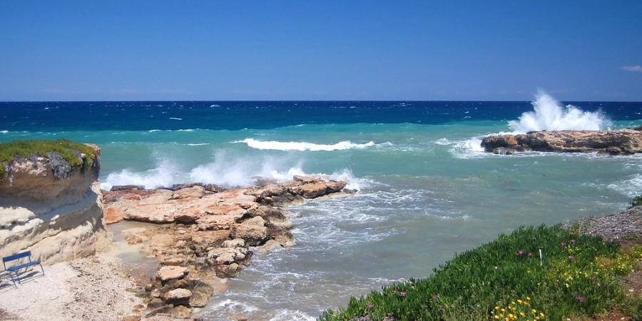 Καιρός: Ισχυροί άνεμοι χαλάνε τα σχέδια για απογευματινό μπανάκι στη θάλασσα – Ανεβαίνει σταδιακά η θερμοκρασία