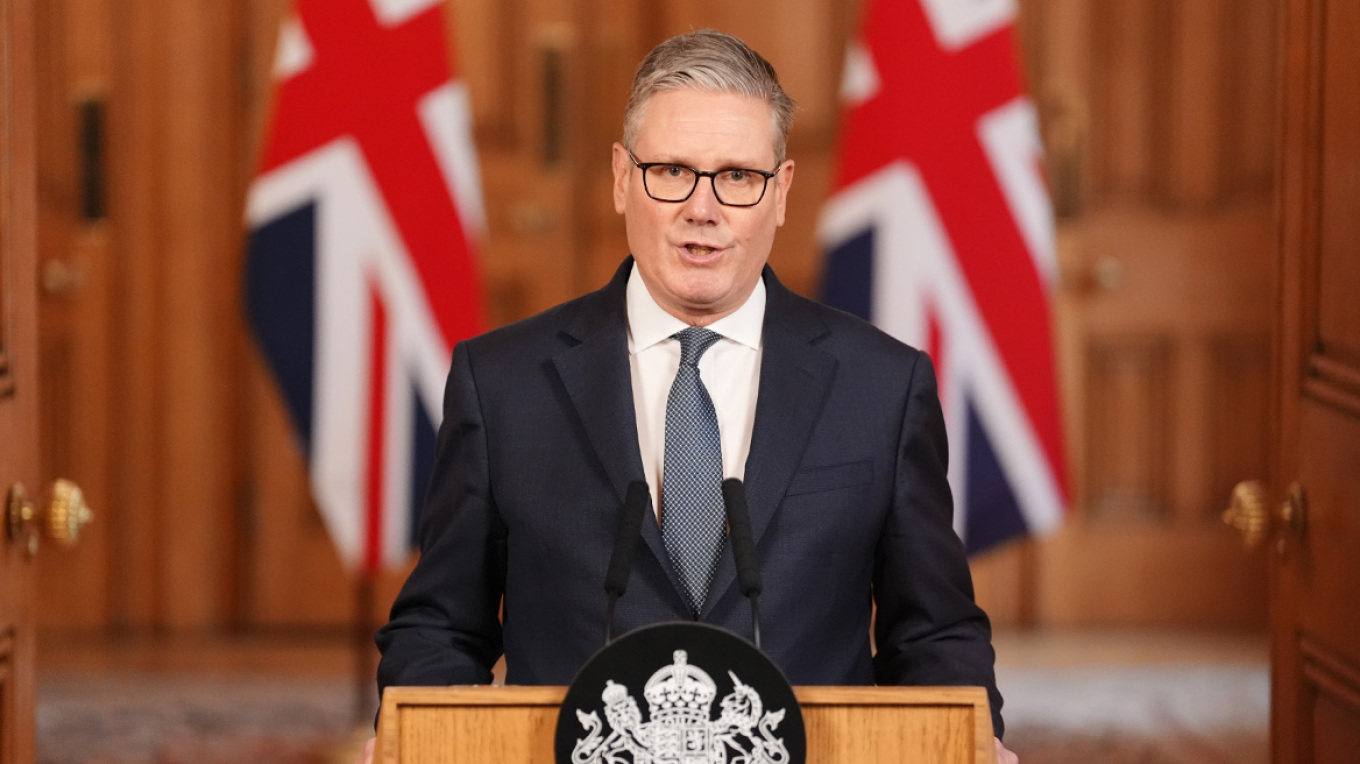 LIVE: Στάρμερ: «Θα γίνει χρήση των βάσεων μας μόνο σε περίπτωση άμυνας» - Νέος συναγερμός στο Ακρωτήρι