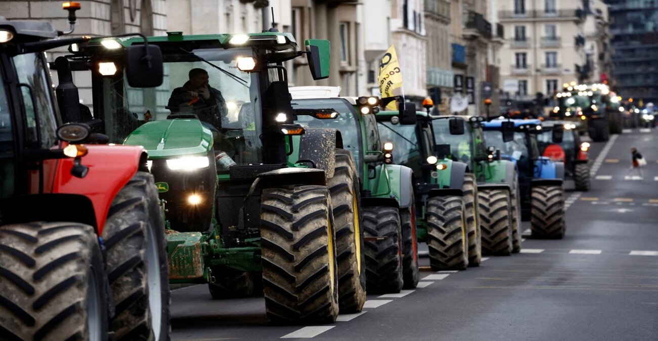 Βρυξέλλες: Η Κομισιόν προσπαθεί να κατευνάσει τους αγρότες - «Μπορείτε να βασίζεστε στην ευρωπαϊκή στήριξη»