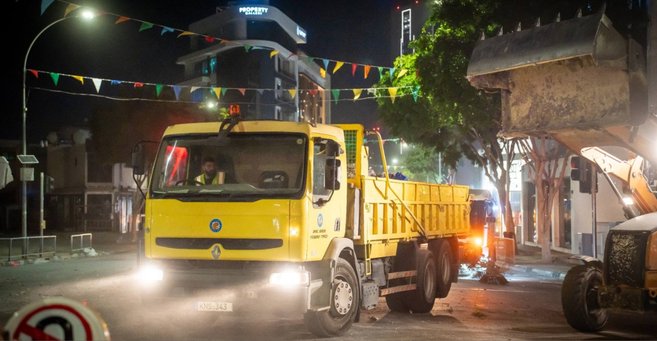 Η Λεμεσός «ξύπνησε» πεντακάθαρη – Δείτε την αθέατη μάχη με τους τόνους χαρτοπόλεμου!