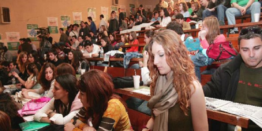 Ενδιαφέρει Κύπριους φοιτητές στην Ελλάδα - Ανακοινώθηκαν τα αποτελέσματα των μετεγγραφών