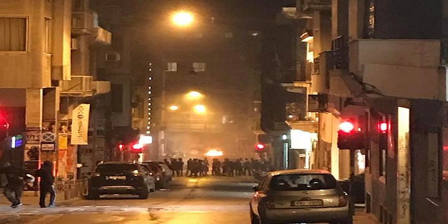 Δύο τραυματίες αστυνομικοί από τα επεισόδια στην Αθήνα