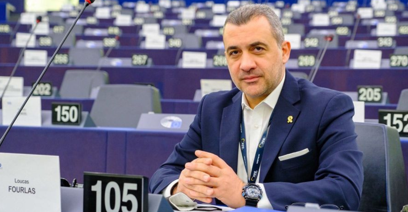 Λουκάς Φουρλάς: Κατάθεση και έγκριση τριάντα τροπολογιών στην Έκθεση για την Τουρκία από τον Ευρωβουλευτή