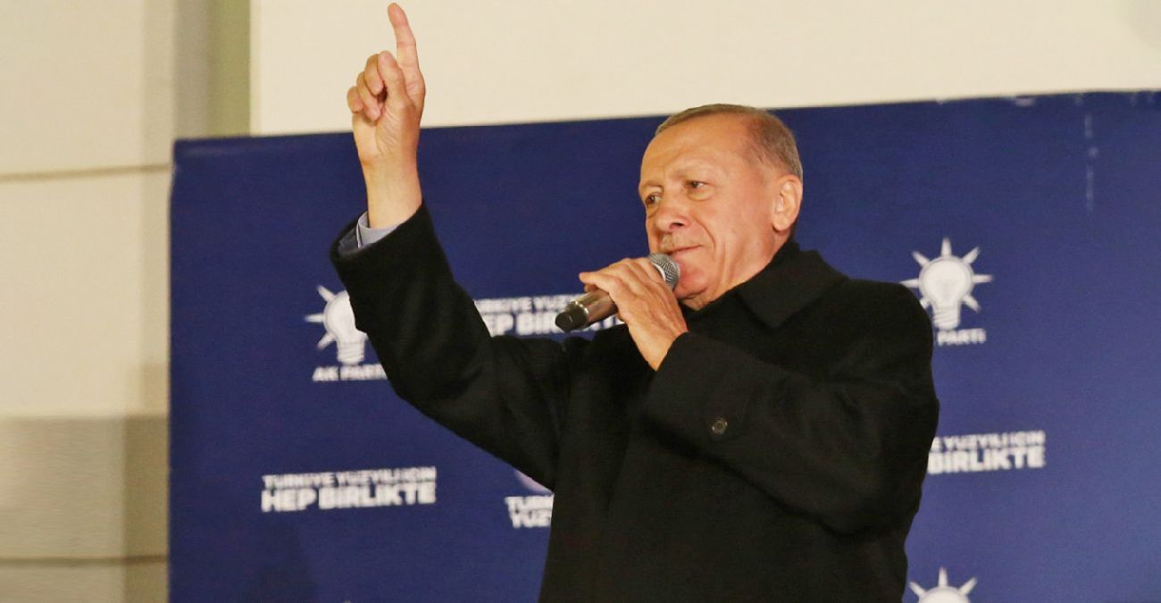 Ερντογάν: «Σέβομαι απόλυτα τη βούληση του λαού» - «Ελπίζουμε σε ιστορική νίκη στον δεύτερο γύρο»
