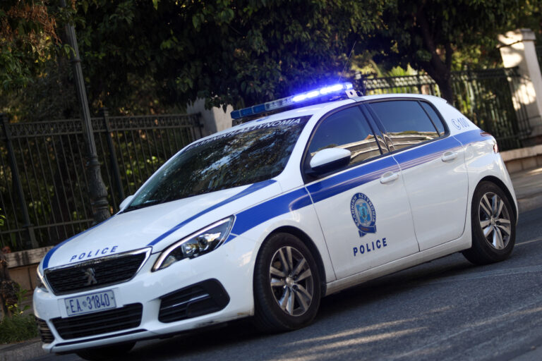Ιδιοκτήτης ποδοσφαιρικής ομάδας, γνωστός τηλεοπτικός παραγωγός και άλλα ηχηρά ονόματα ανάμεσα στους εμπλεκόμενους του κυκλώματος για απάτες ΦΠΑ στην Ελλάδα