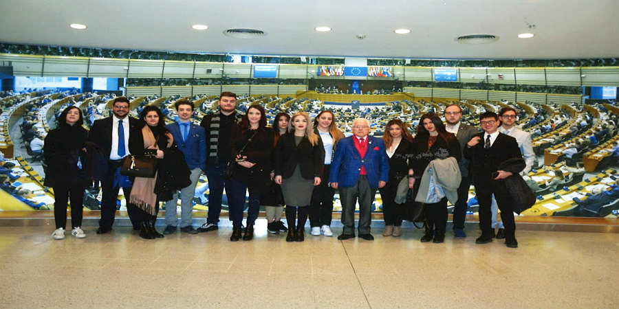Φοιτητές του Πανεπιστημίου Νεάπολις Πάφου συμμετέχουν σε Επιστημονικές Ημερίδες στις Βρυξέλλες