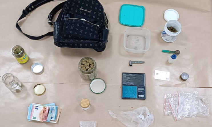 Διπλή σύλληψη για ναρκωτικά στη Λεμεσό: Χειροπέδες σε άνδρα και γυναίκα