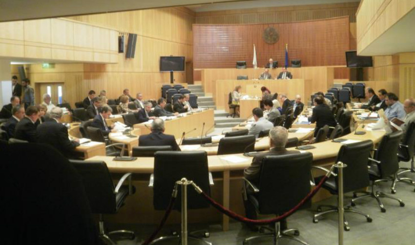 Τον προτεινόμενο συμπληρωματικό προϋπολογισμό συζήτησε η Επιτροπή Οικονομικών της Βουλής 