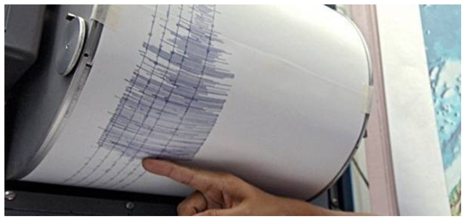 ΕΚΤΑΚΤΟ - ΕΛΛΑΔΑ : Σεισμός 4,3 βαθμών στην κλίμακα Ρίχτερ έγινε αισθητός στην Αθήνα