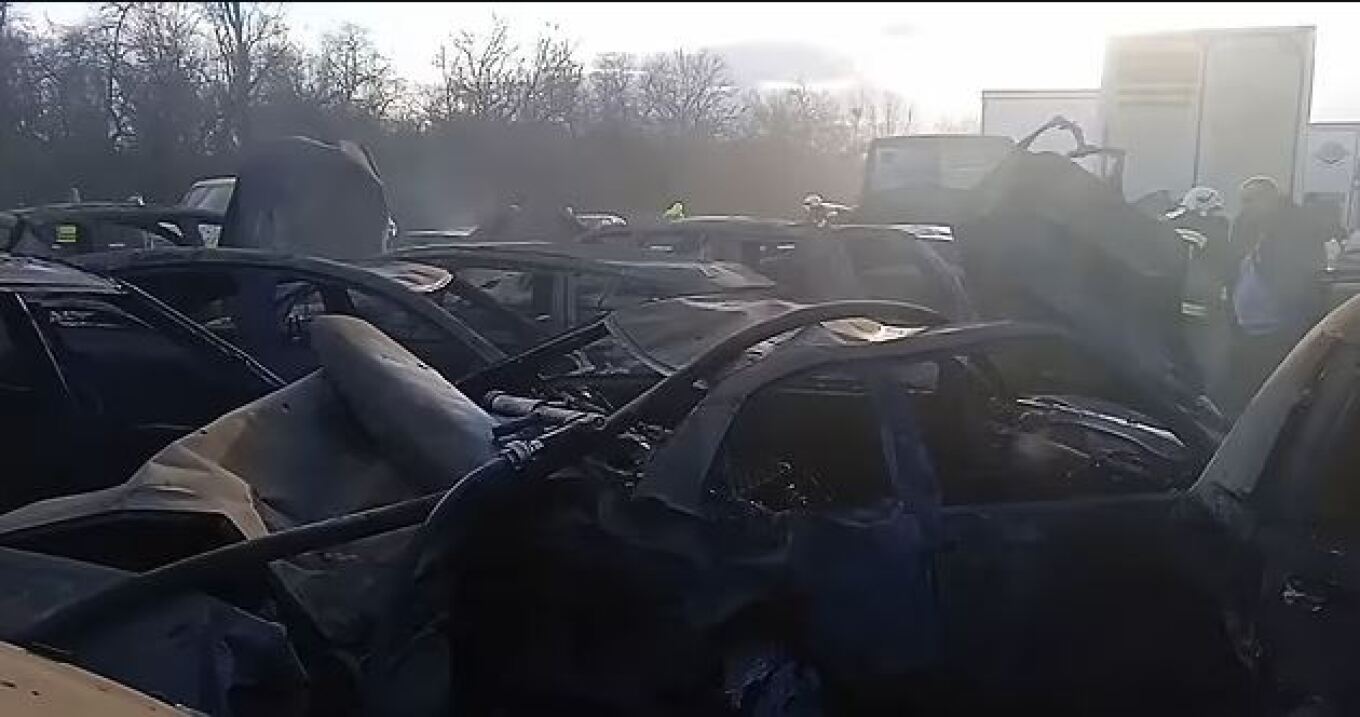 Η τρομακτική στιγμή της καραμπόλας 42 οχημάτων στην Ουγγαρία λόγω... αμμοθύελλας- Δείτε βίντεο