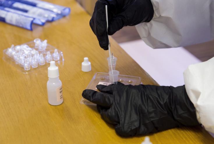 Covid-19: Δεύτερο ρωσικό εμβόλιο στάλθηκε σε 3η φάση κλινικών δοκιμών, η κατάσταση διεθνώς