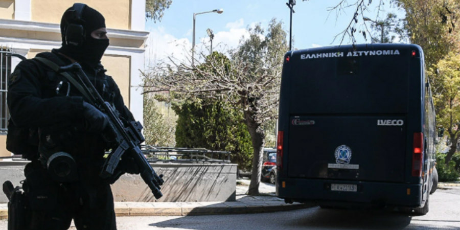 Σύλληψη τρομοκράτη του ISIS στην Αθήνα: Ξύρισε τα γένια, πέταξε τις στολές και έψαχνε τρόπο να φύγει για την κεντρική Ευρώπη